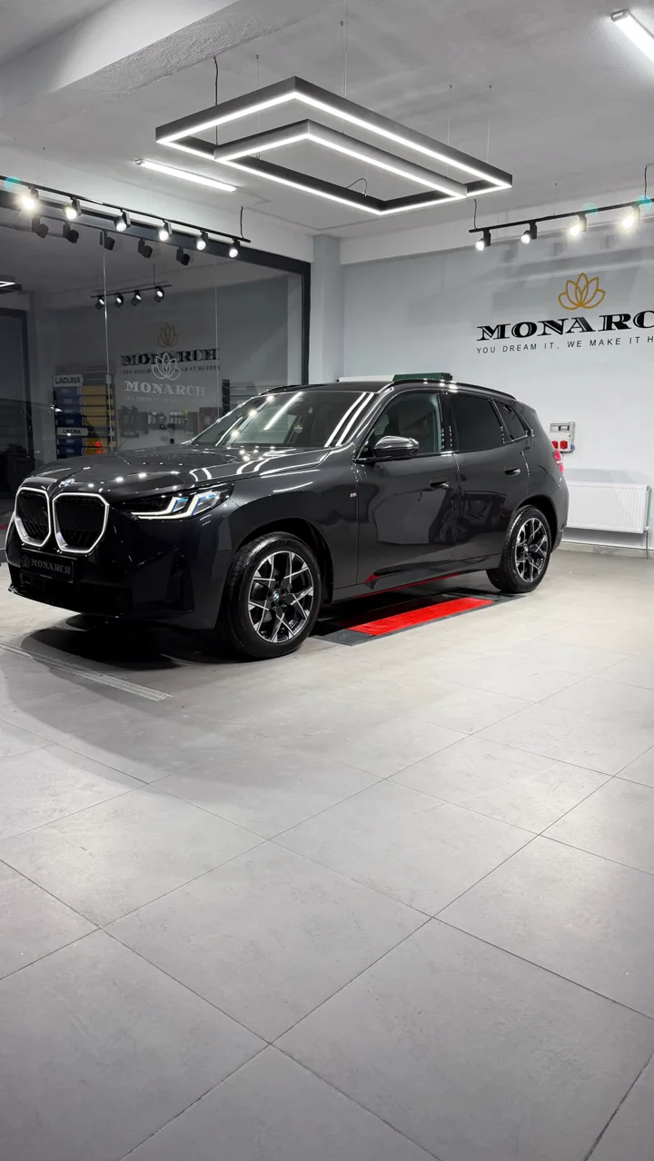 Instagram Reels kapak karesi: Monarch atölyesinde BMW X3.
